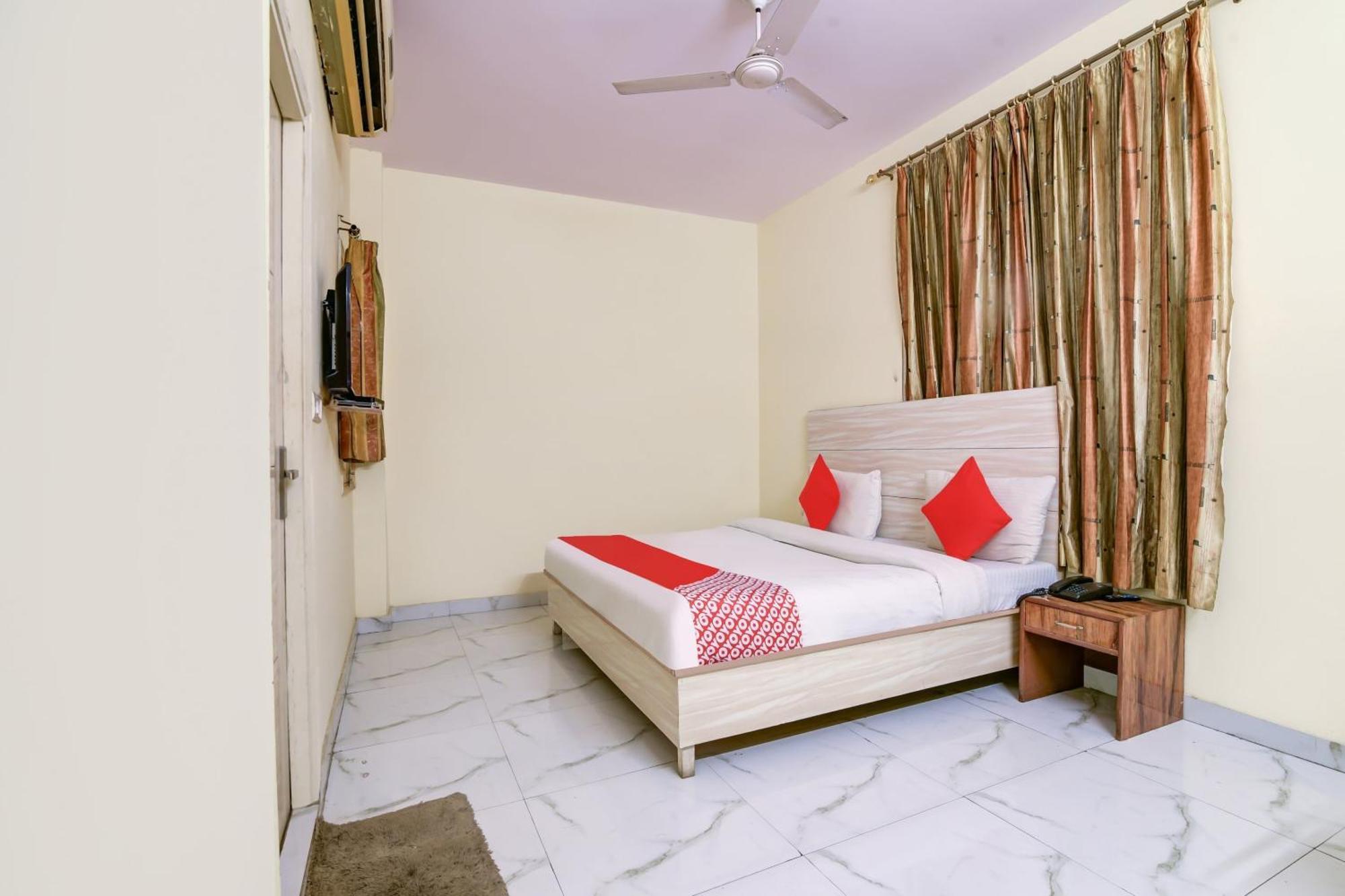 Hotel O 74192 Vishwakarma Palace Delhi  Esterno foto