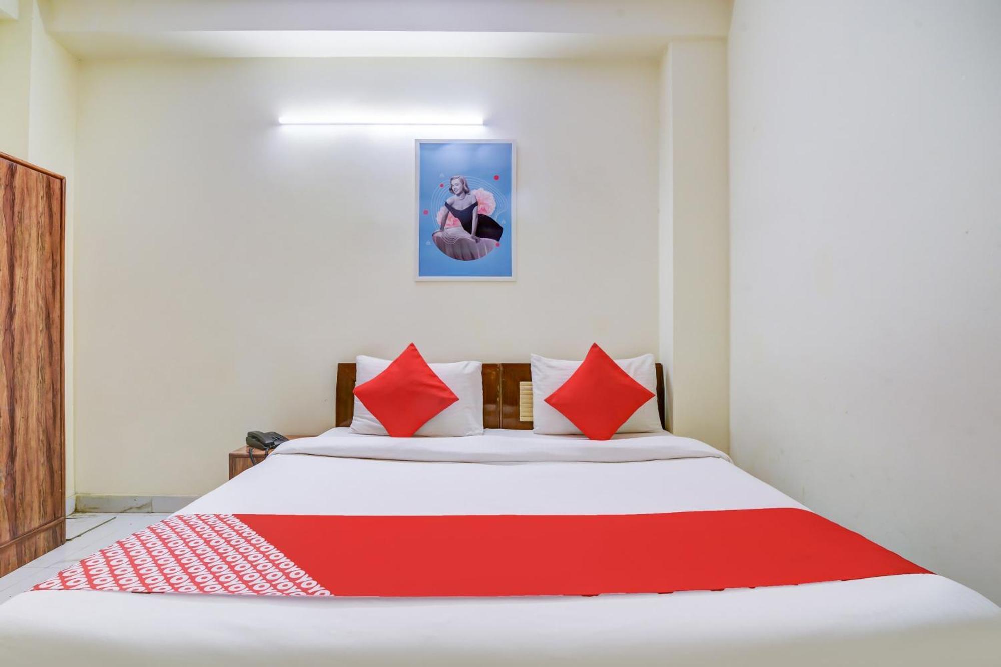 Hotel O 74192 Vishwakarma Palace Delhi  Esterno foto