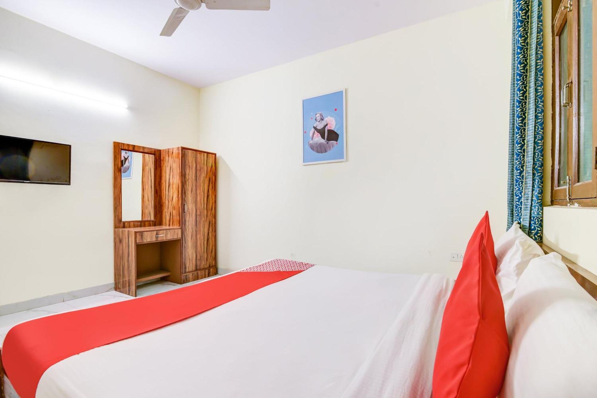 Hotel O 74192 Vishwakarma Palace Delhi  Esterno foto