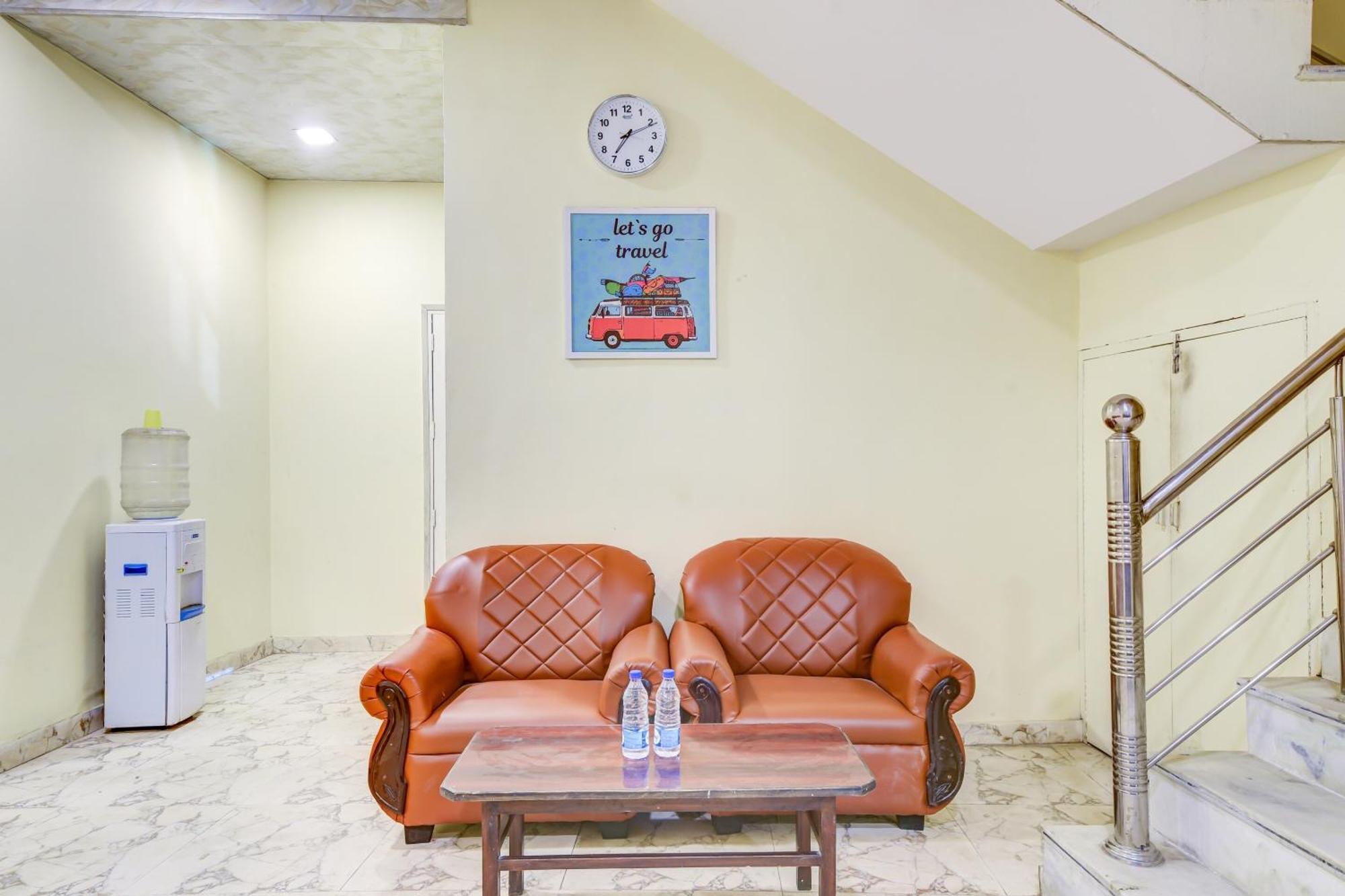 Hotel O 74192 Vishwakarma Palace Delhi  Esterno foto